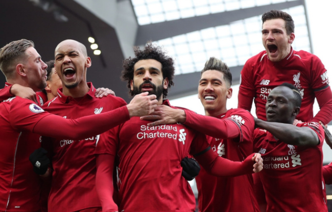 队记：文班休战2场后今日复出并替补出战，并有出场时间限制